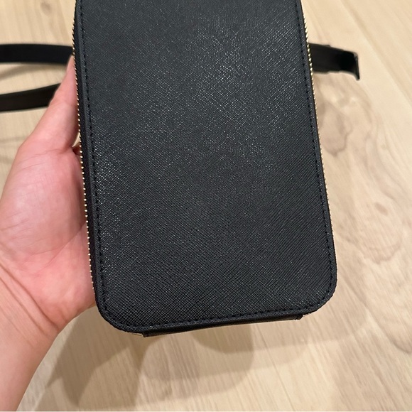 Tory Burch Emerson Phone Crossbody bag black - Picture 8 of 10